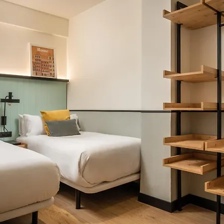 Hotel Bypillow Irala 2*