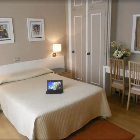 Bypillow Irala Hotel