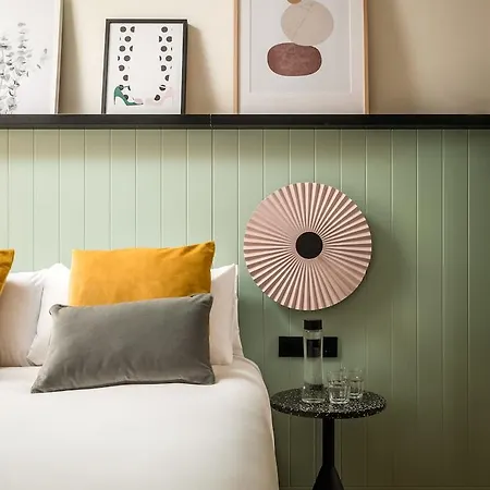 Bypillow Irala Hotel